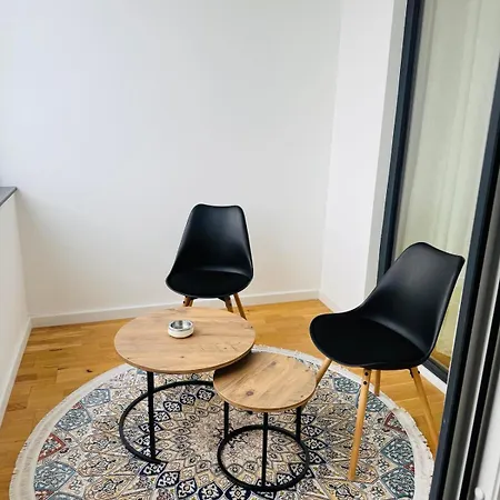 - Stan Na Dan! Apartment *